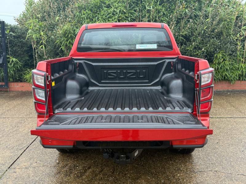 Isuzu D-Max 1.9 V-cross Double Cab 4X4 - 2025 75 AU75HWP Orange #4