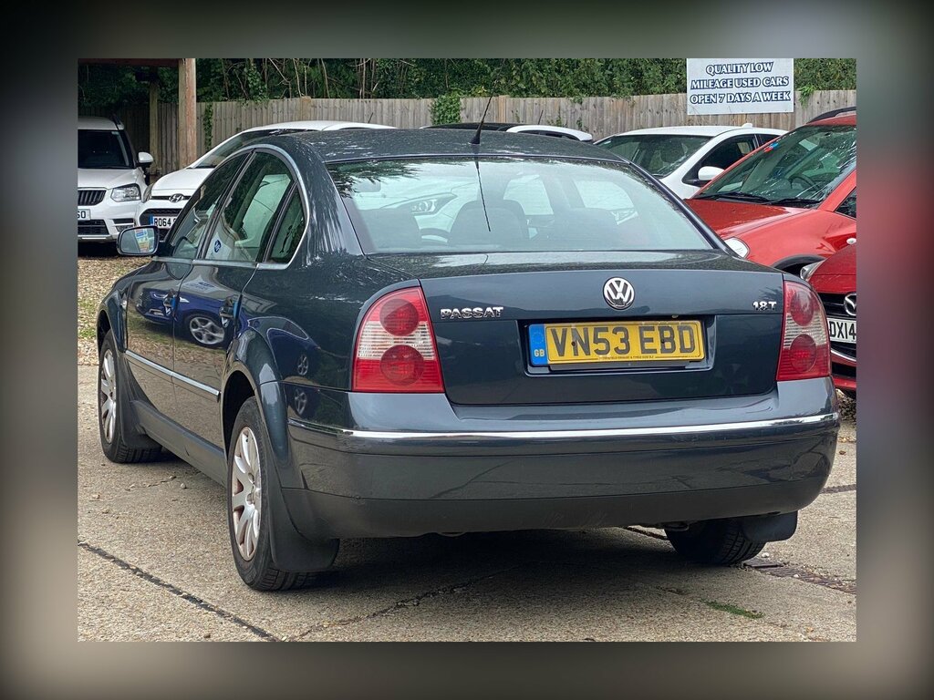 Volkswagen Passat 1.9 Tdi Pd S Grey #5