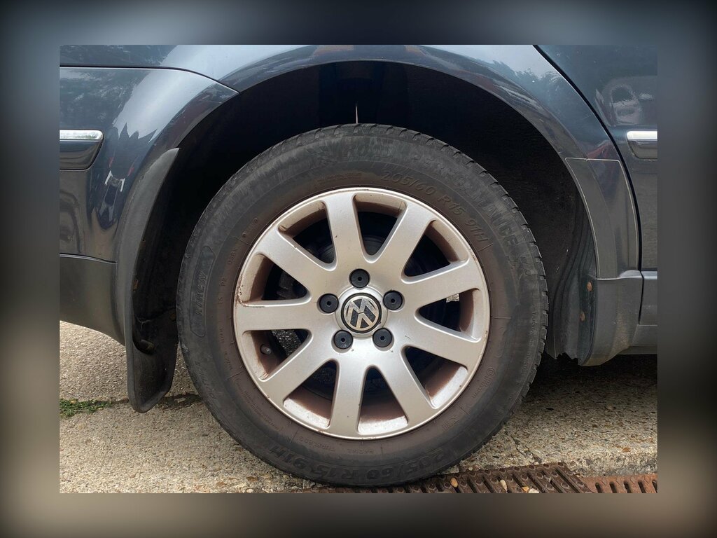 Volkswagen Passat 1.9 Tdi Pd S Grey #18