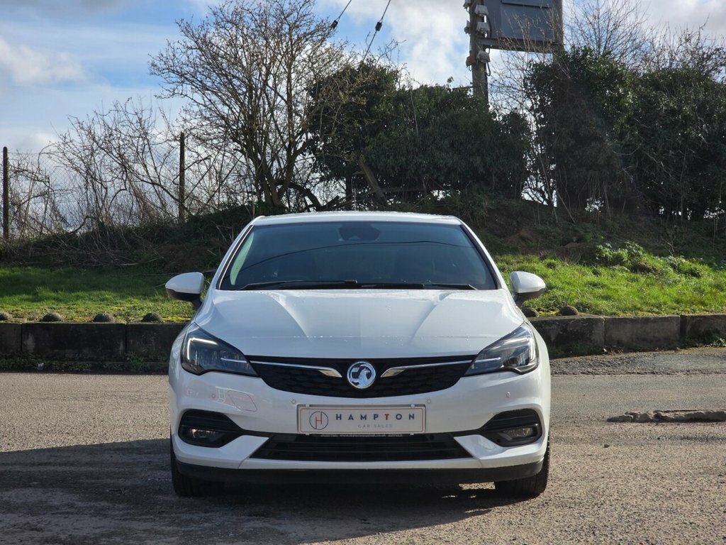 Vauxhall Astra 1.2L Sri Vx Line Nav CX20YUK White #3