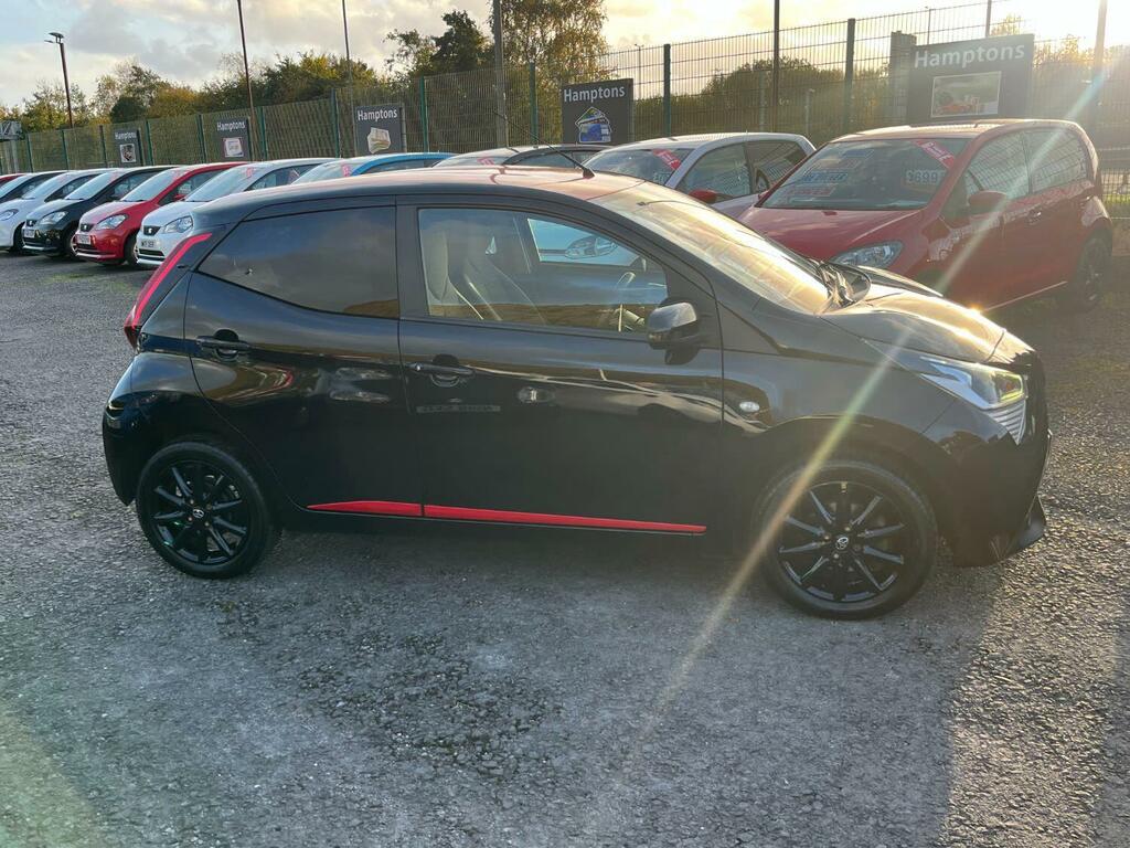 Toyota Aygo 1.0 Vvt-i X-press DG68UNM Black #3