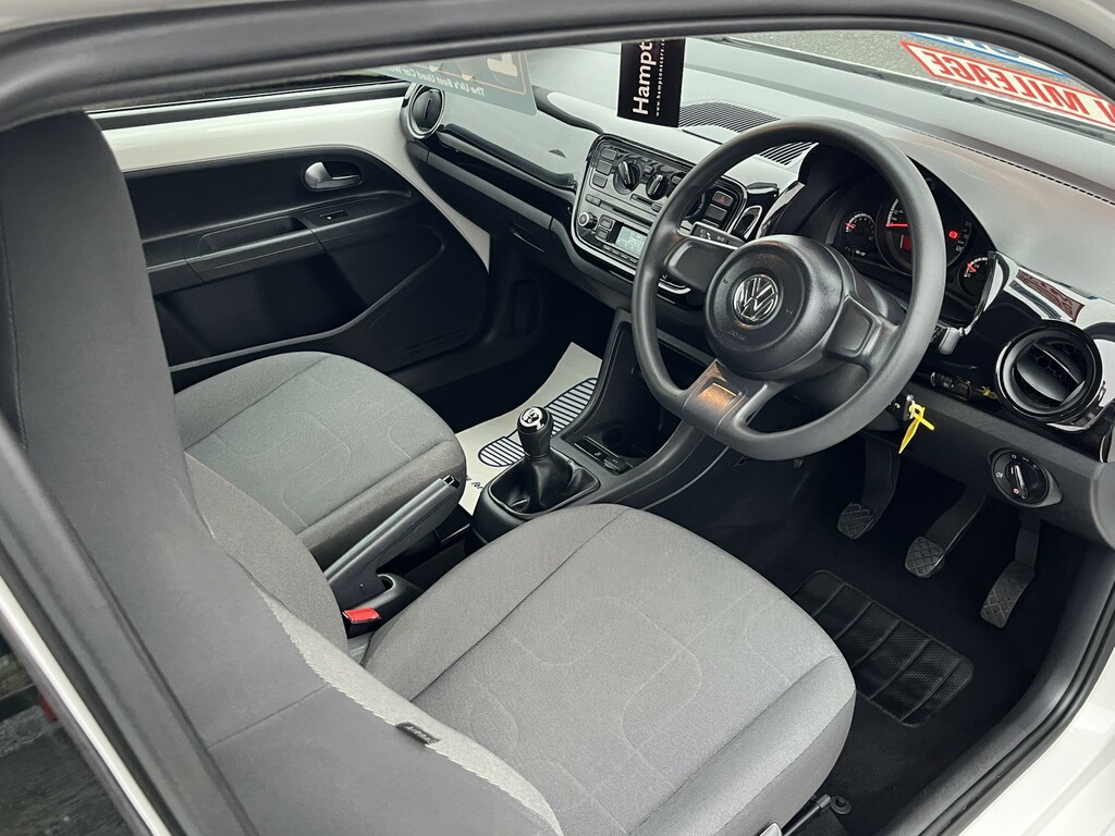 Volkswagen Up 1.0 Move Up White