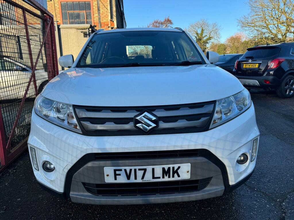 Suzuki Vitara Suv 1.6 Sz4 Euro 6 Ss 201717 FV17LMK White #4