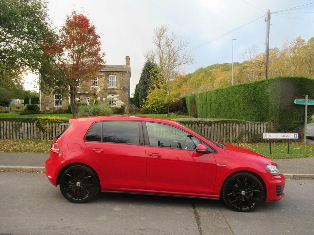 Volkswagen Golf Hatchback 2.0 Tdi Bluemotion Tech Gtd Euro 6 Ss CX16NKA Red #3