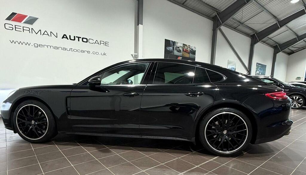 Porsche Panamera Hatchback 3.0 V6 Saloon Pdk Euro 6 Ss 2017 FD17GTU Black #6