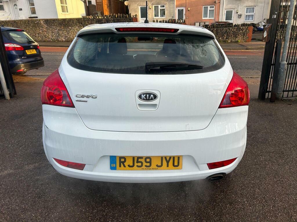 Kia Proceed 1.4 Strike Red #5