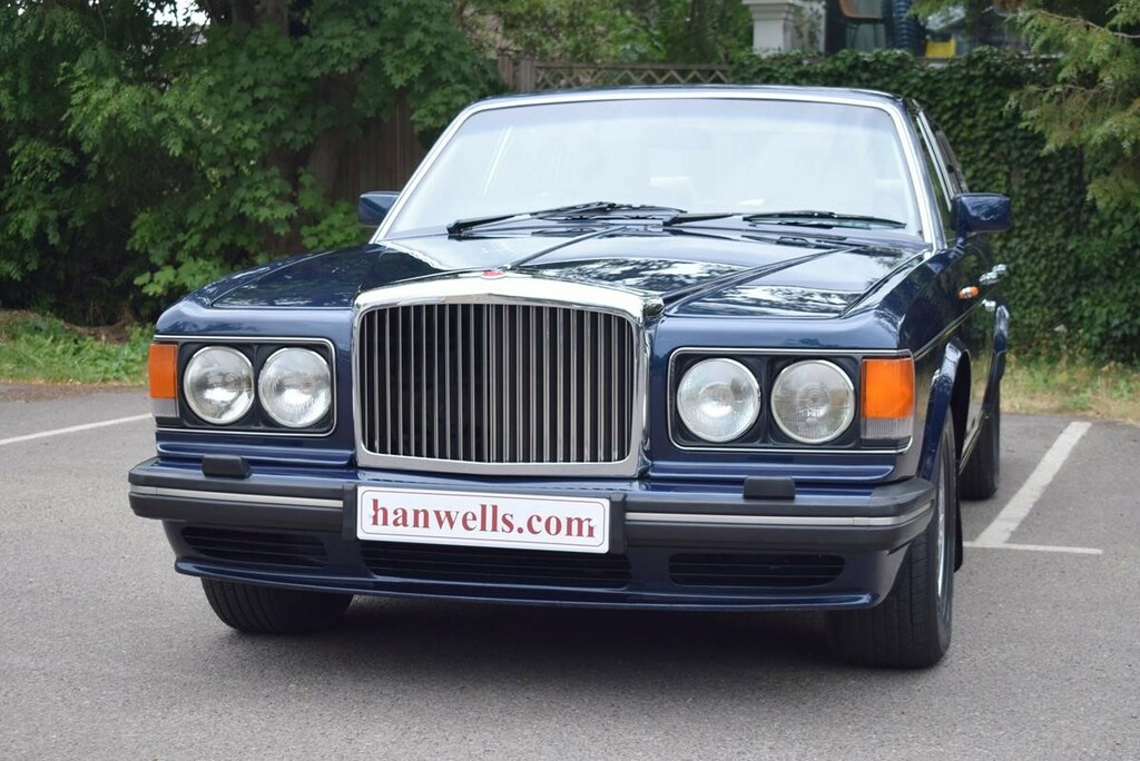 Bentley Turbo R 6.8 4dr Red #7