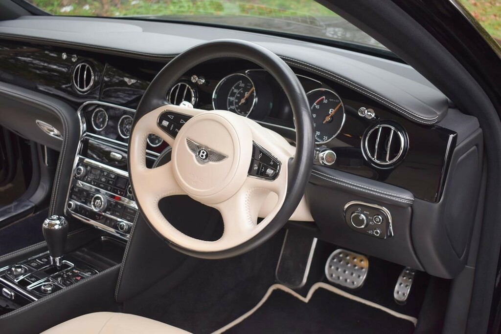 Bentley Mulsanne Saloon Blue #13