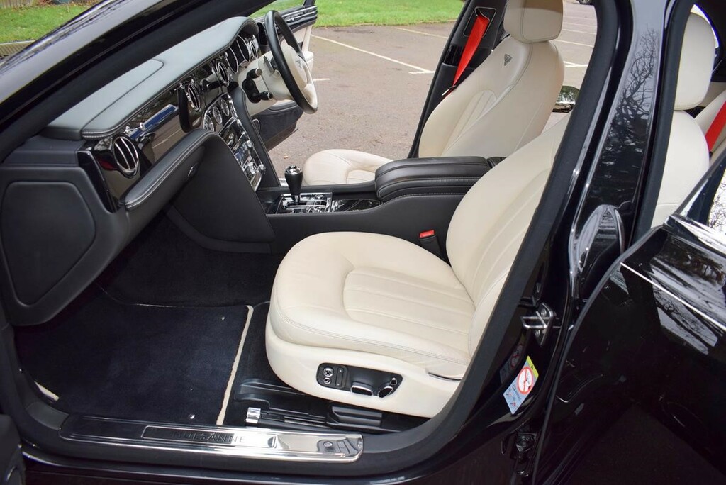 Bentley Mulsanne Saloon Blue #24