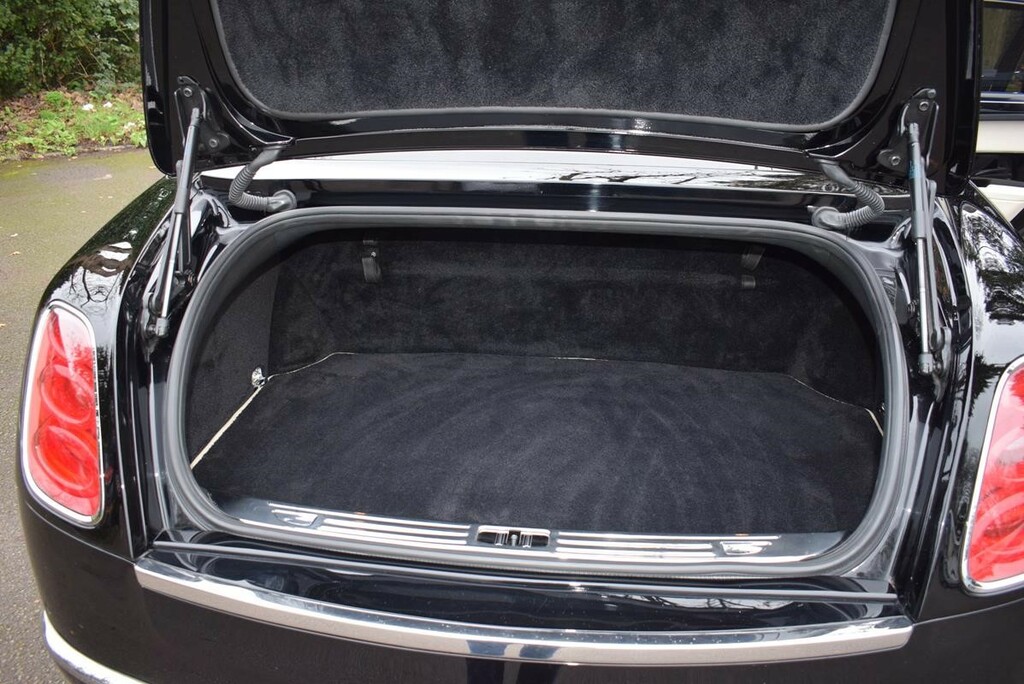 Bentley Mulsanne Saloon Blue #57