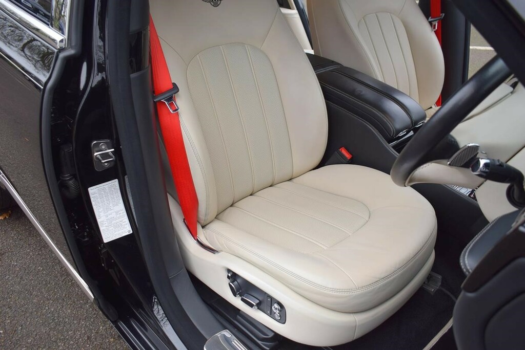 Bentley Mulsanne Saloon Blue #18