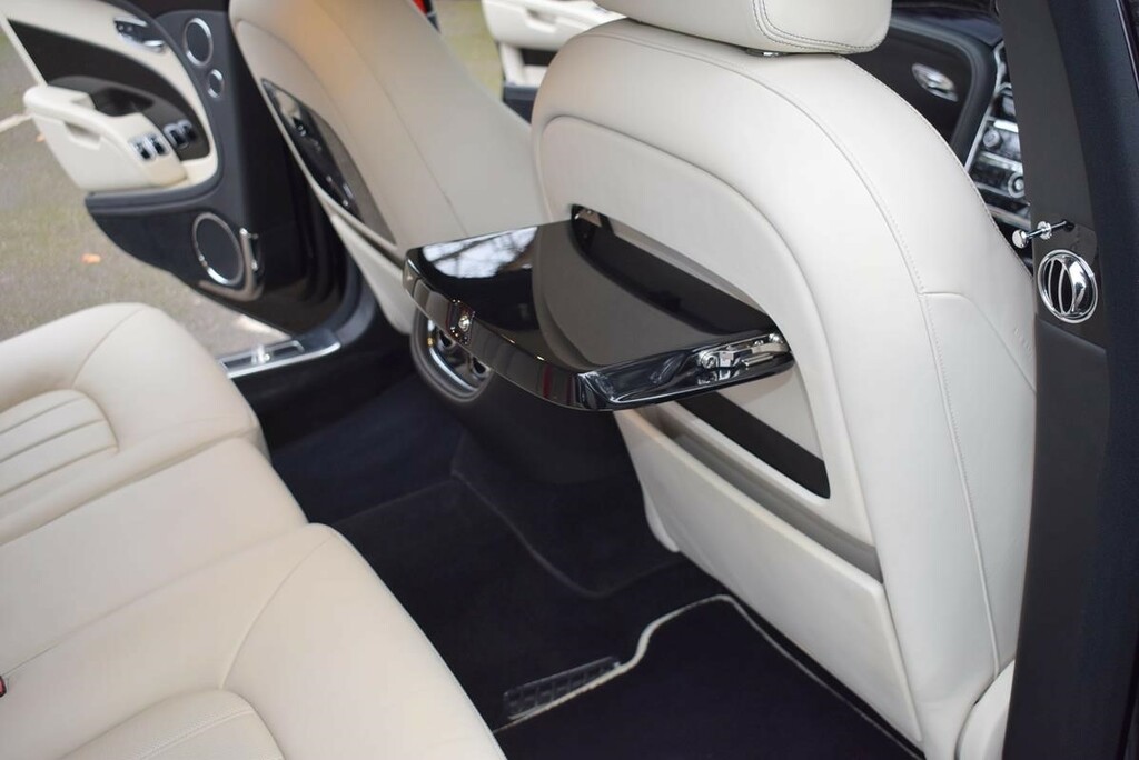 Bentley Mulsanne Saloon Blue #36