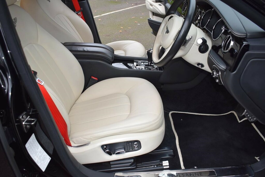 Bentley Mulsanne Saloon Blue #11