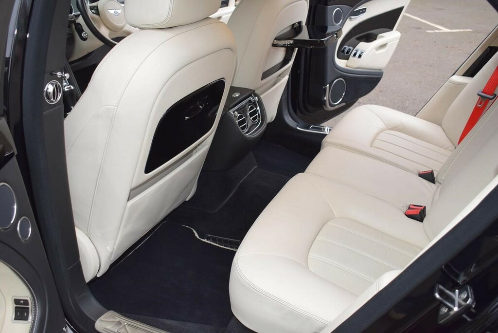 Bentley Mulsanne Saloon Blue #31
