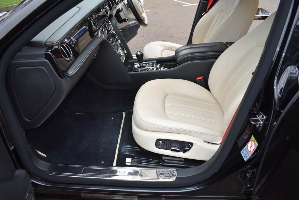 Bentley Mulsanne Saloon Blue #23