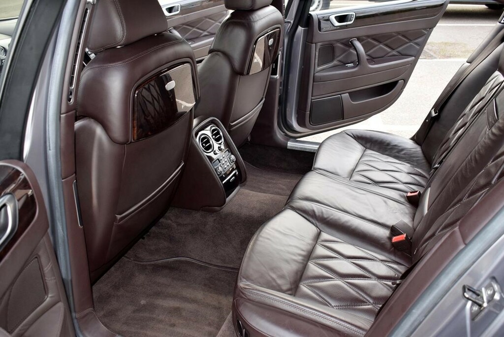 Bentley Flying Spur Mulliner LF56EFO #5