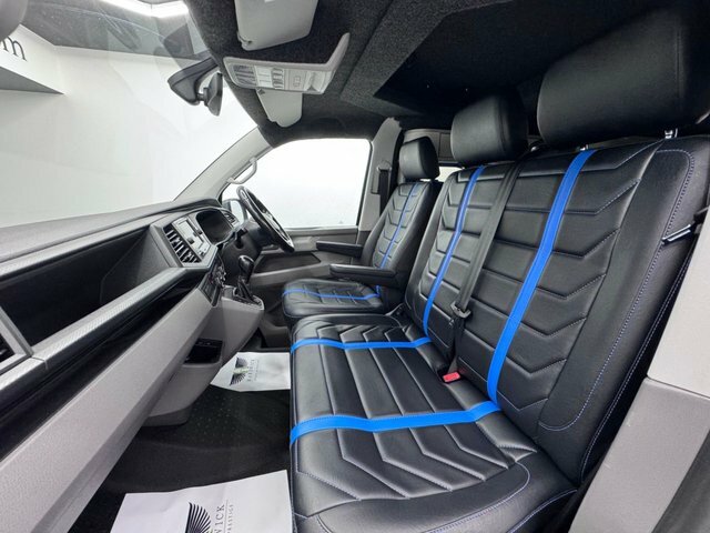 Volkswagen Transporter 2020 2.0 Tdi T30 Highline Panel Van Dsg RK70VXG Grey #4