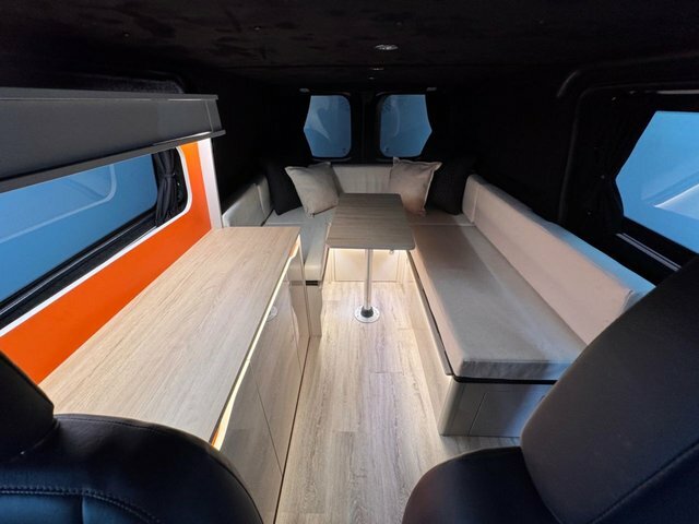 Ford Transit Custom 2021 2.0 280 Ecoblue Limited Panel Van EO71DVG Orange #4