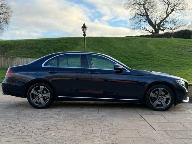 Mercedes-Benz E Class 2018 2.0 E220d Se Saloon G-tronic 4Mat FY18NDZ Blue #4