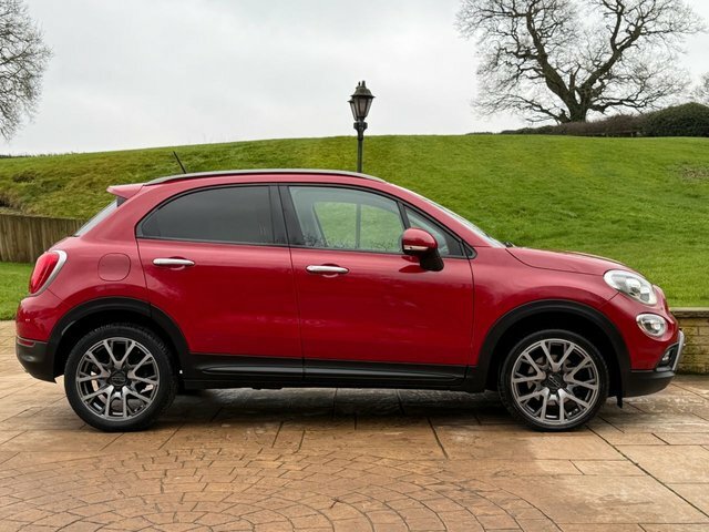 Fiat 500X 2016 1.6 Multijetii Cross Plus Suv Manu WT16KPX Red #3
