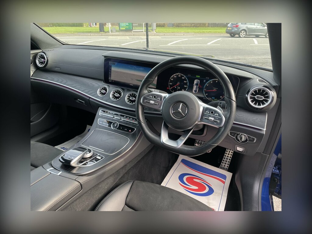 Mercedes-Benz E Class E 350 Amg Line Blue