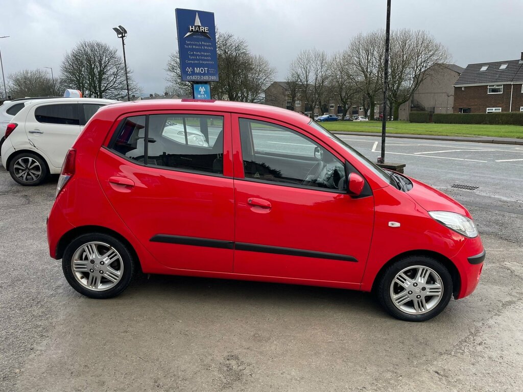 Hyundai I10 1.2 Comfort Hatchback Euro 4 77 YS59VYE Red #4