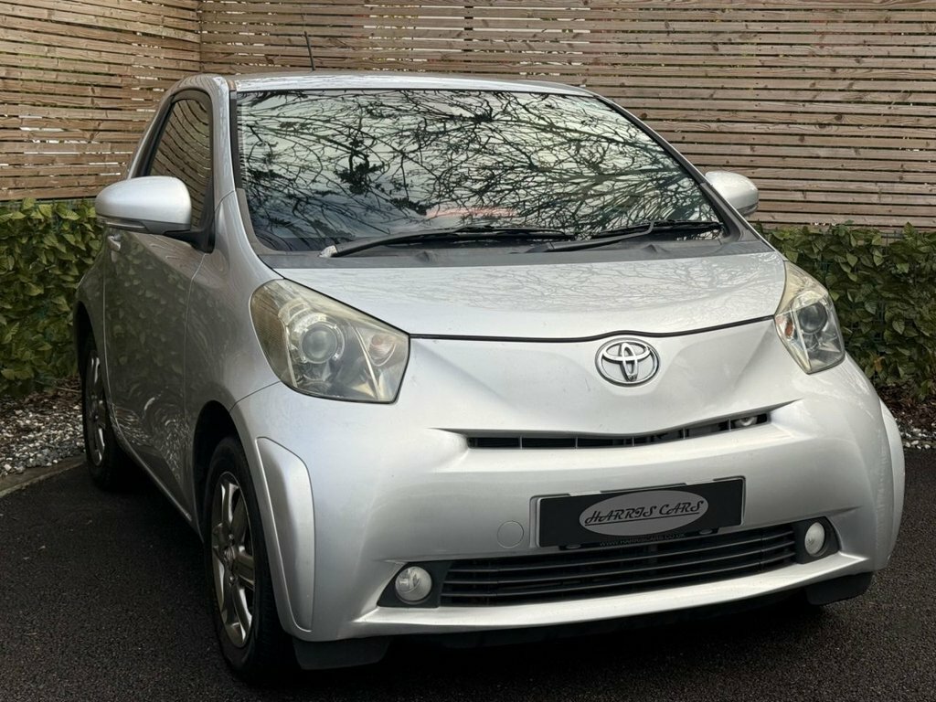 Toyota IQ 1L 2 Silver #5