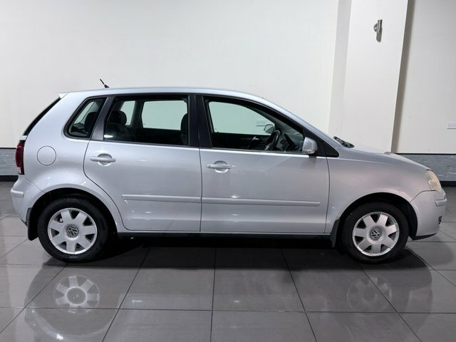 Volkswagen Polo 1.4 S Hatchback 158 G Km 74 Bhp Silver #3