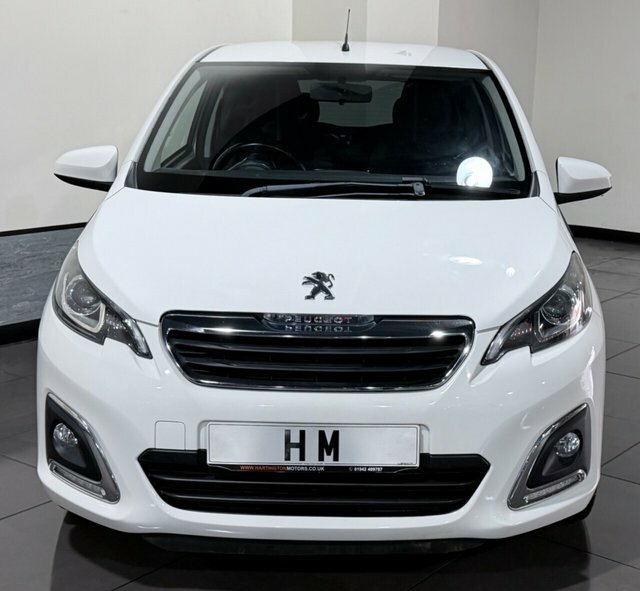 Peugeot 108 1.2 Puretech Allure Hatchback Eu MK66CZL White #5