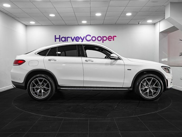 Mercedes-Benz GLC Class Glc 300De 4Matic Amg Line Premium Plus 9Gtroni White #5