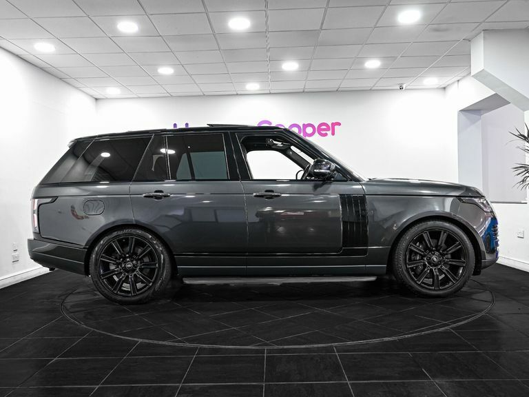Land Rover Range Rover 2.0 P400e Westminster Black YG21XPL Grey #5