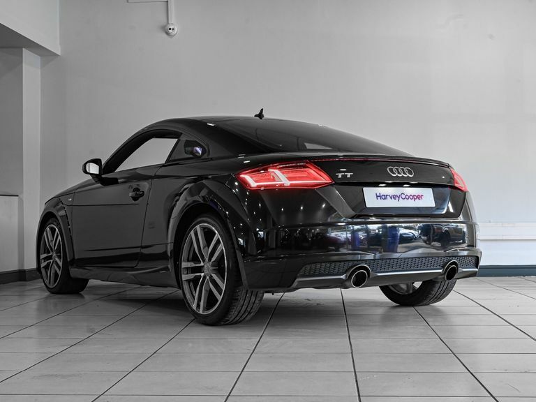 Audi TT 2.0T Fsi S Line S Tronic Coupe LK67LMM Black #4