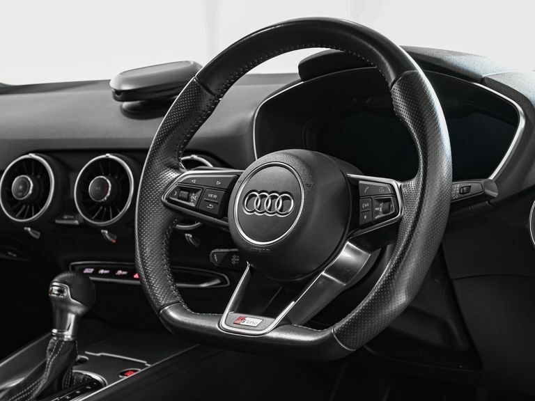 Audi TT 2.0T Fsi S Line S Tronic Coupe LK67LMM Black #5