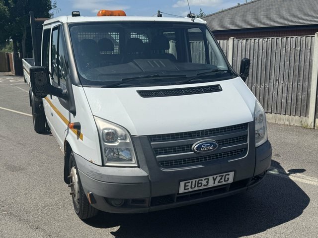 Ford Transit Custom 2.2 Tdci 350 Chassis Cab Rwd L4 EU63YZG White #2