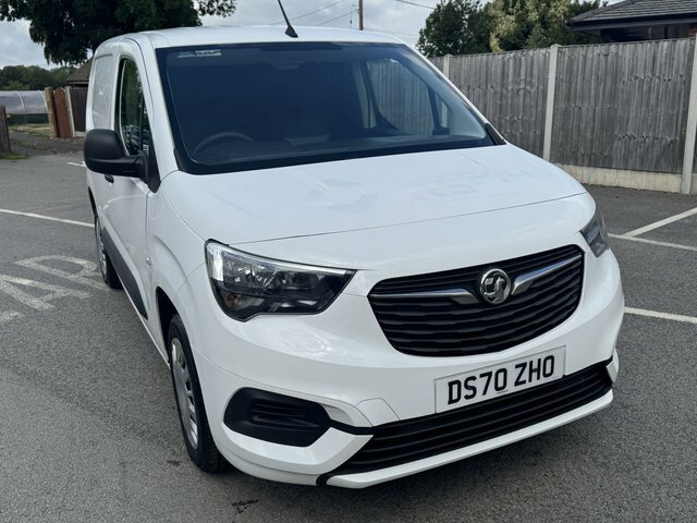 Vauxhall Combo 1.6 Turbo D 2300 Sportive Panel Van Man DS70ZHO White #4