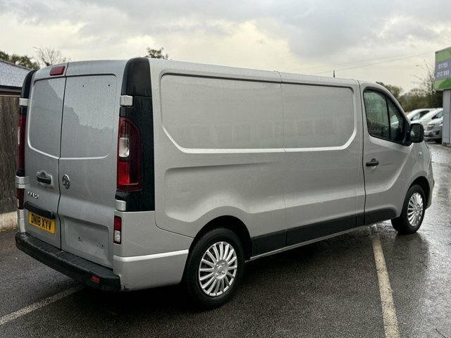 Vauxhall Vivaro 1.6 Cdti 2900 Sportive Panel Van DN18XYV Silver #3