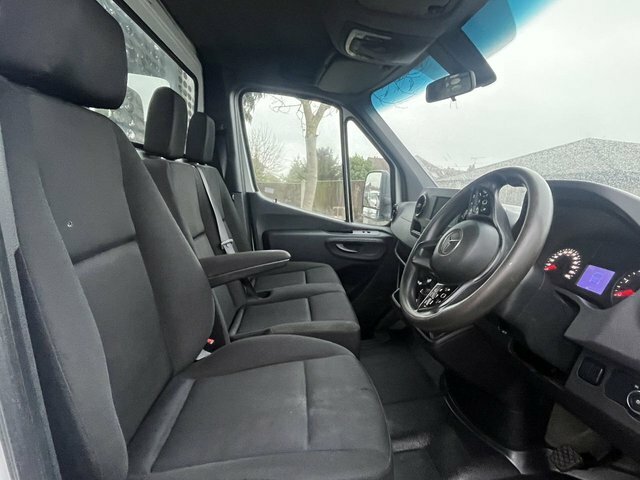 Mercedes-Benz Sprinter 2.0 315 Cdi Progressive Chassis Cab Man KS21XLT White #5