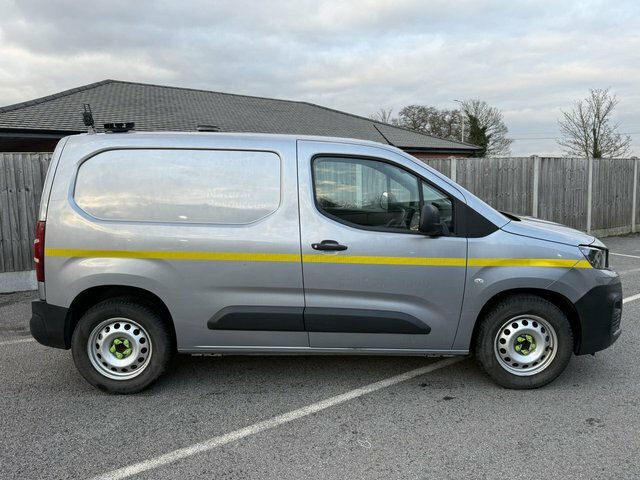 Peugeot Partner 1.5 Bluehdi 1000 Grip Standard Panel Van Diese FY20KPG Grey #2