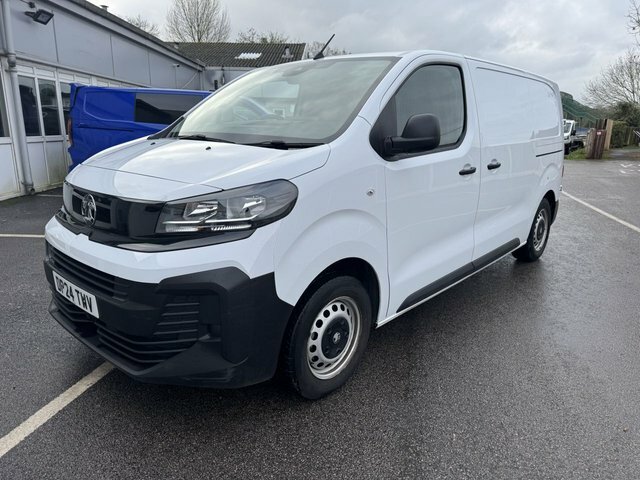 Vauxhall Vivaro 1.5 Turbo D Prime Panel Van 6Dr Swb DP24TWV White #3