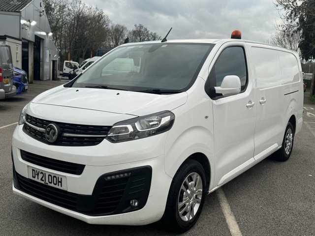 Vauxhall Vivaro 1.5 Turbo D 2900 Sportive Panel Van Man DY21OOH White #5