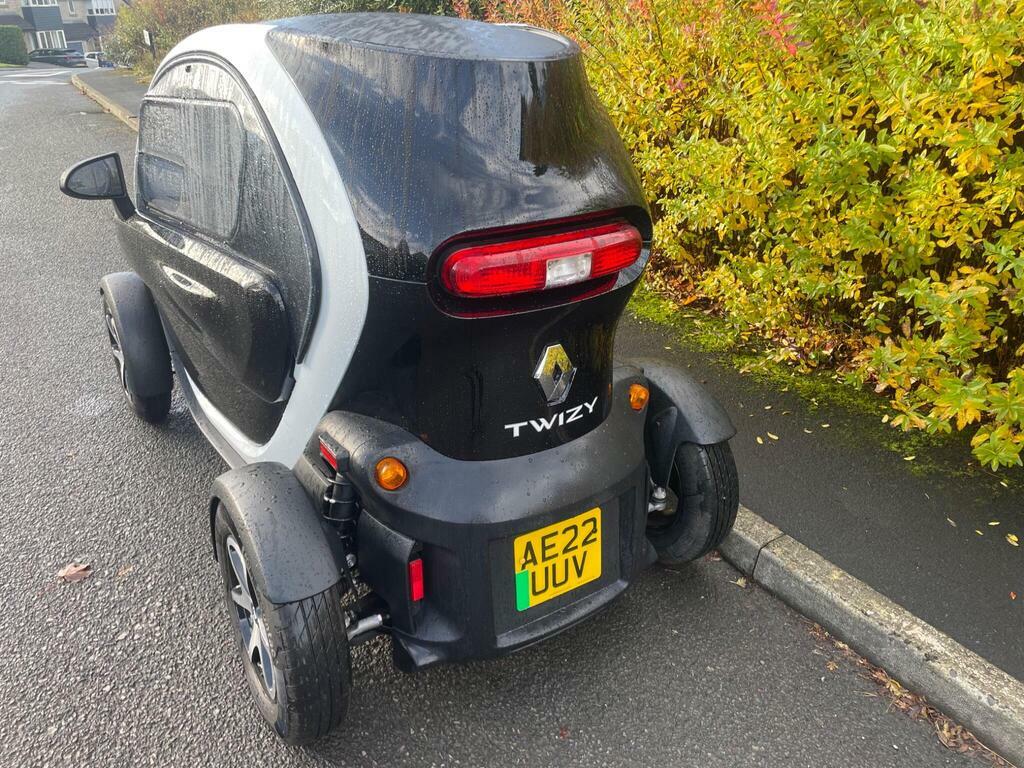 Renault Twizy Ev White #11
