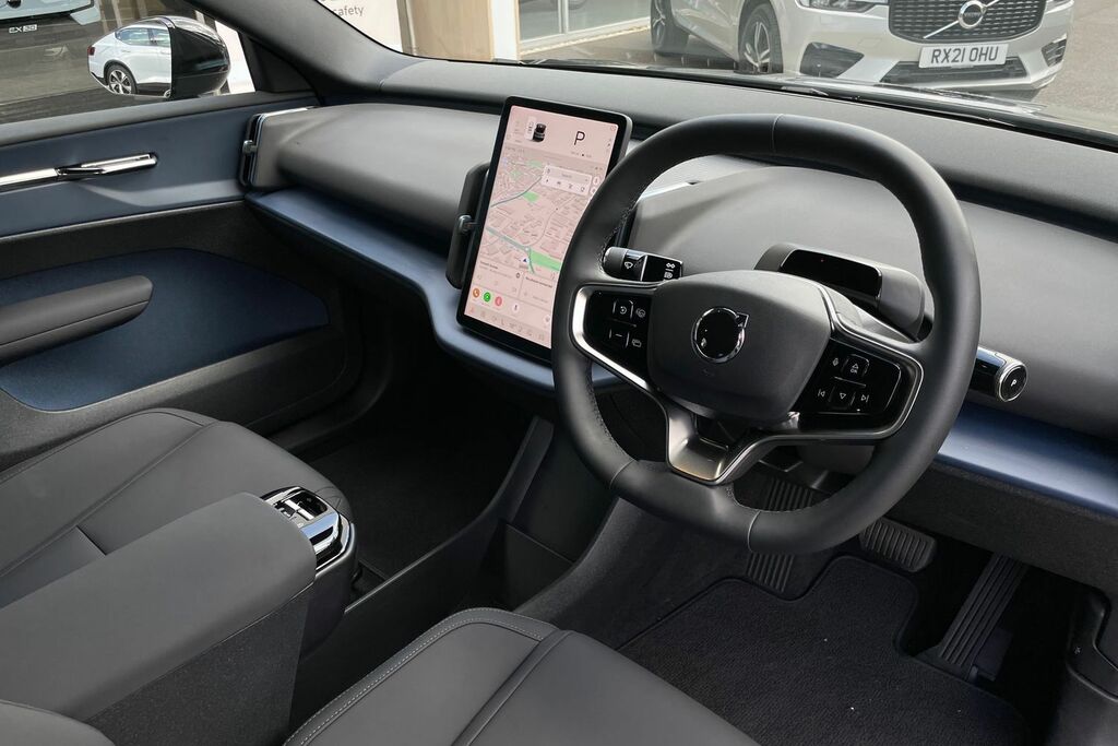Volvo EX30 Core LV25DKE Black #5