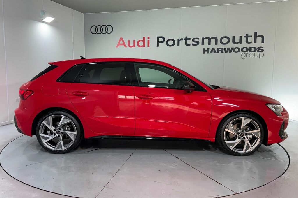 Audi A3 Black Edition HV75JMU Red #2