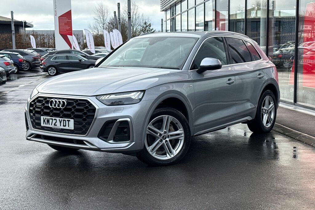 Audi Q5 S Line KM72YDT Black #5