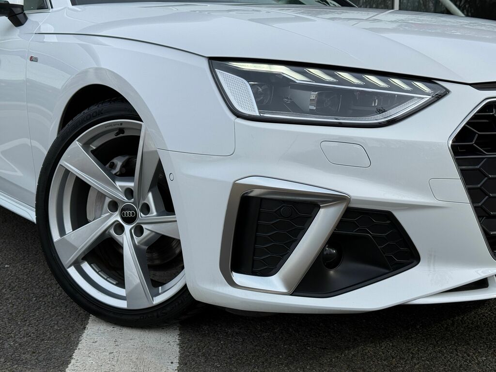 Audi A4 S Line RJ73VXR Black #6
