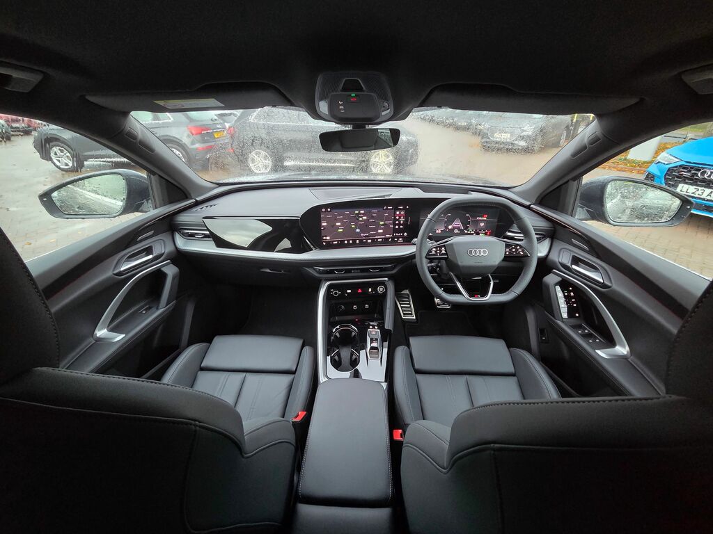 Audi Q5 S Line GY75LUL Black #3