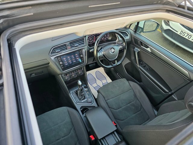 Volkswagen Tiguan Tsi Sel Suv VO18CUY White #3