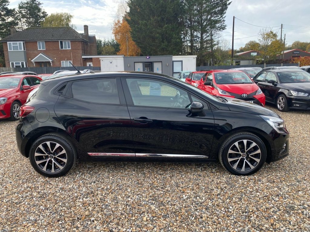 Renault Clio 1.5L Iconic HV70RRZ Black #4