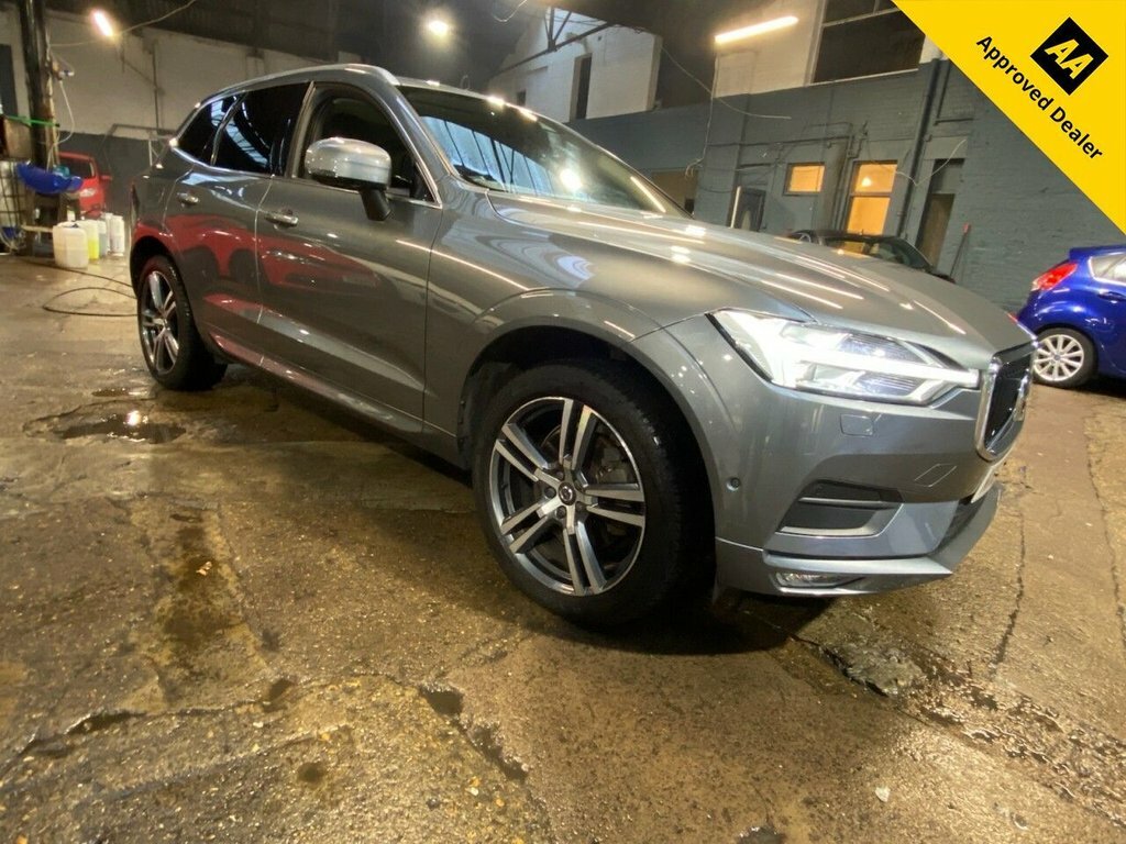 Volvo XC60 2L Momentum Pro Grey