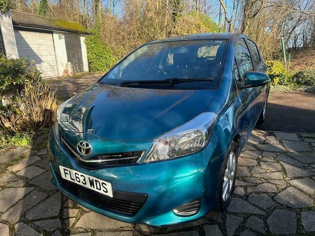 Toyota Yaris Vvt-i Tr Blue #3